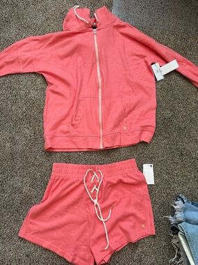Volcom Coral Pink Hooded Zip Jacket & Drawstring Shorts Set